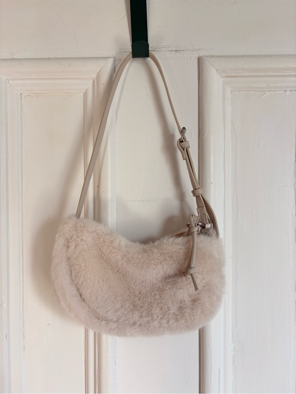 Zara Faux Fur Shoulder Bag with Adjustable Strap - Picture 2 of 8